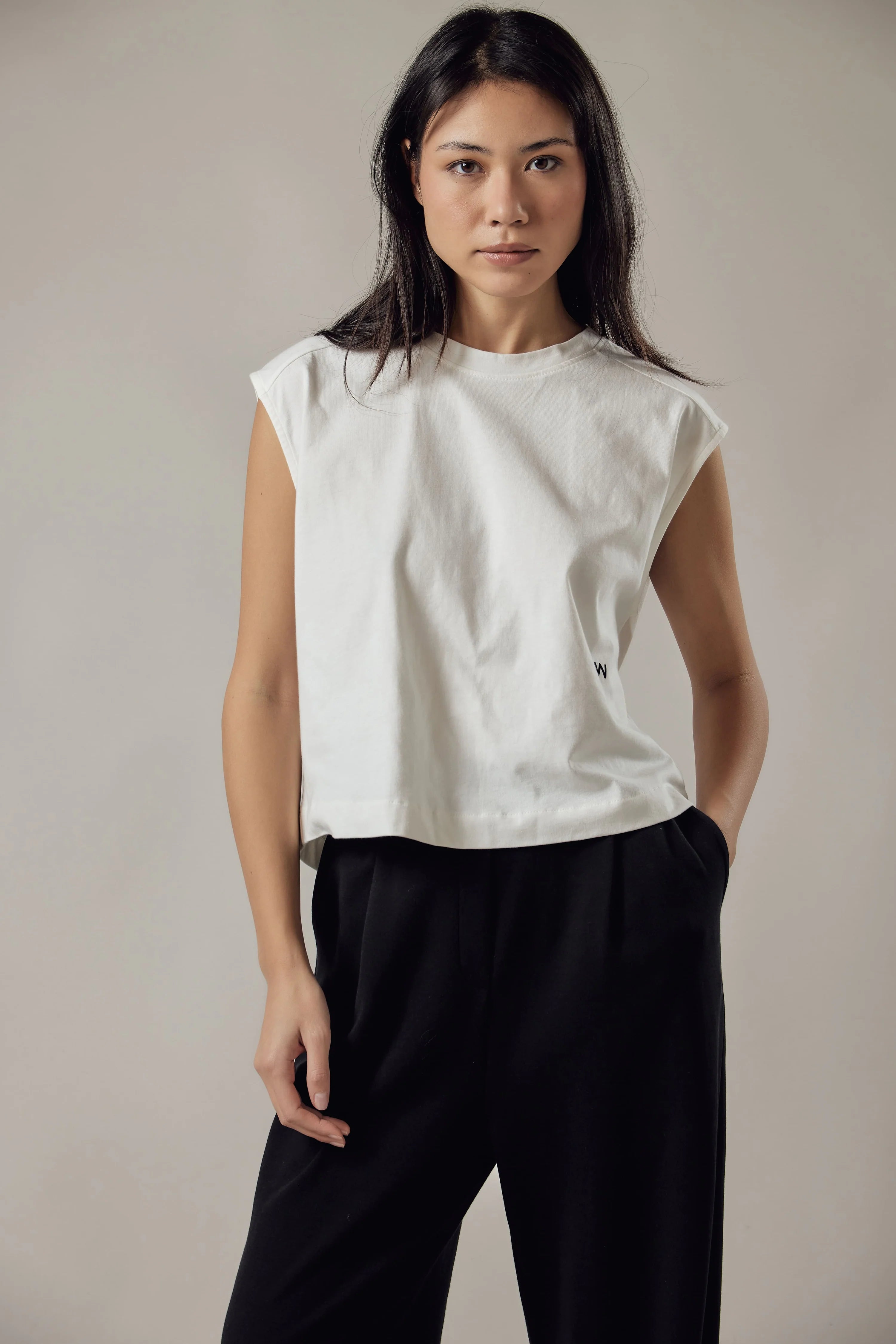 T-shirt Smanicata - OWN