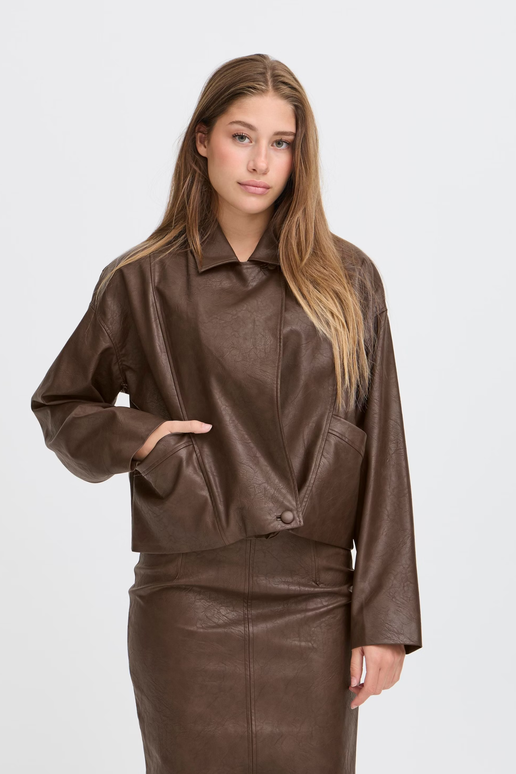 Giacca - Ihkilavi ja - Ichi