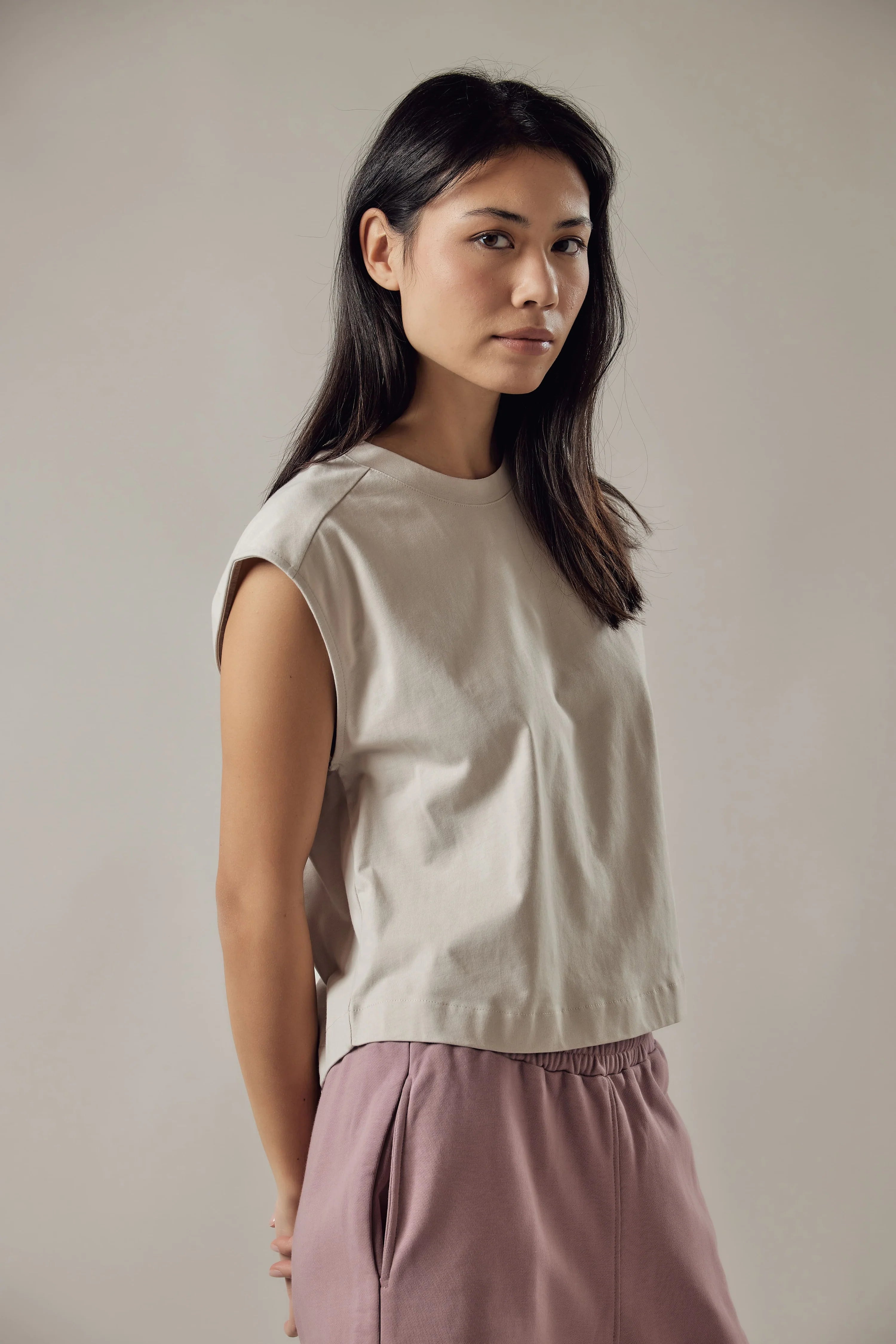 T-shirt Smanicata - OWN